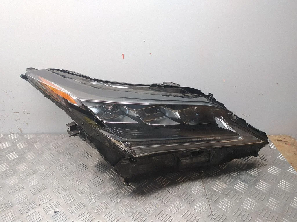 Headlight/headlamp – front right