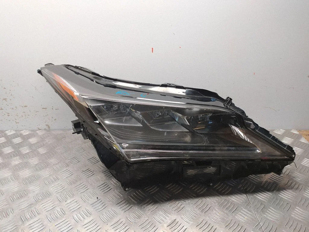 Headlight/headlamp – front