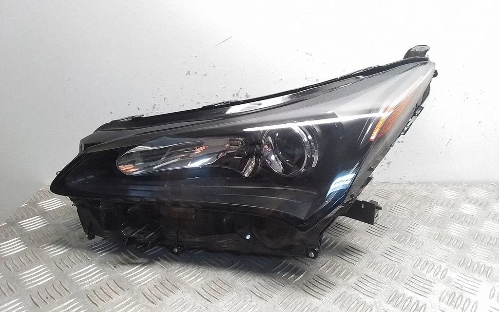Headlight/headlamp – Lexus NX (2014-2021)