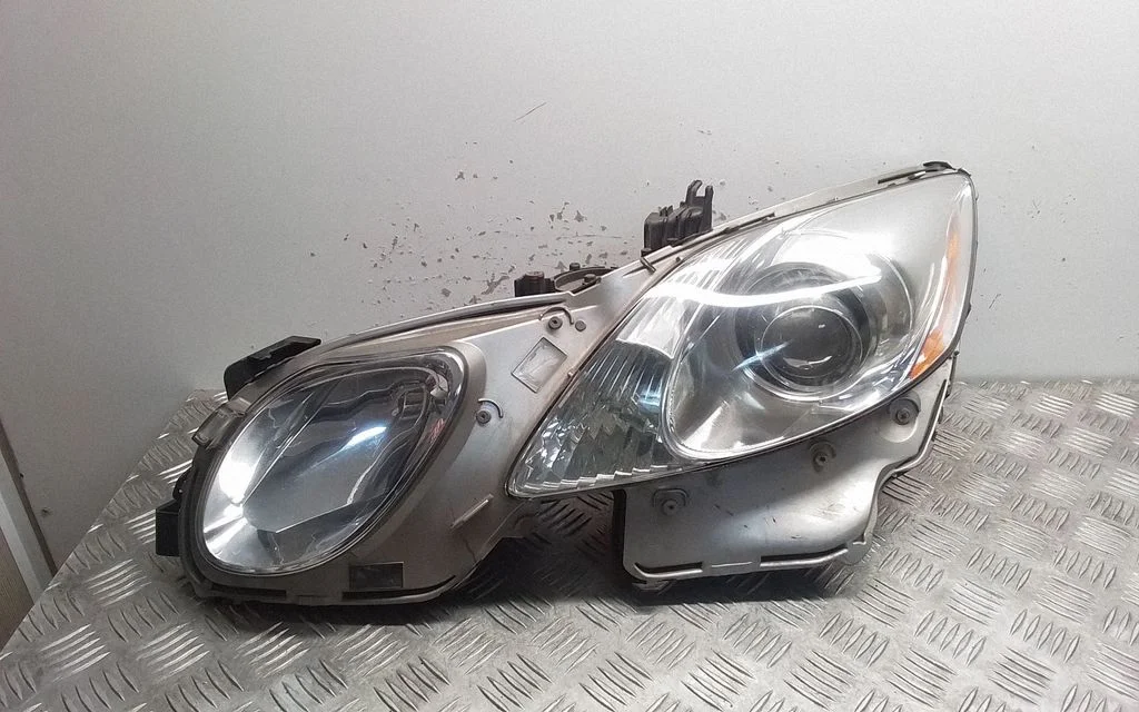 Headlight/headlamp – front left