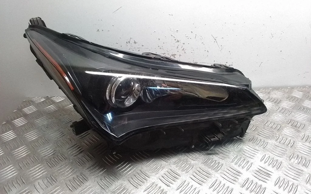 Headlight/headlamp – Lexus NX (2014-2021)