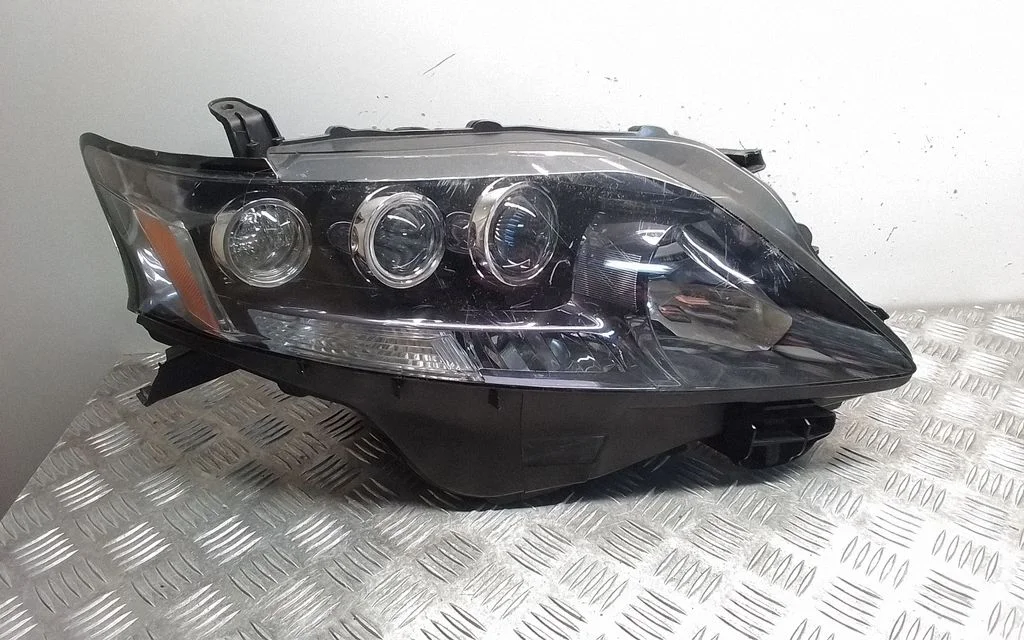 Headlight/headlamp – front right