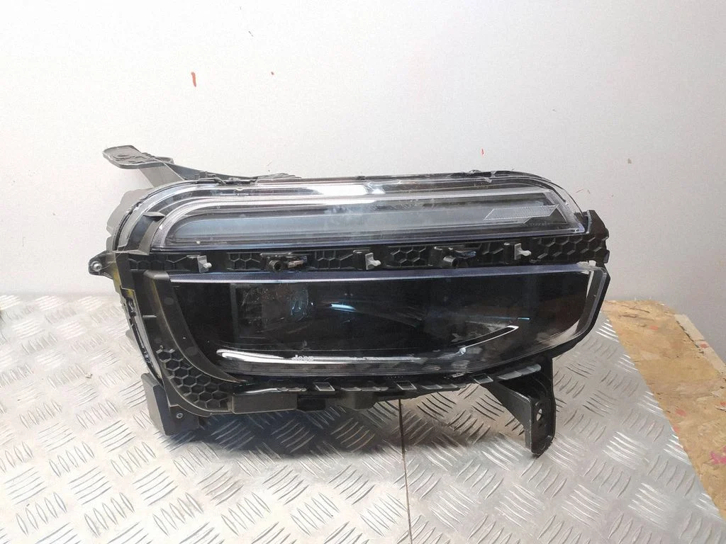 Headlight/headlamp 130032269 – Jeep Avenger (2022-)