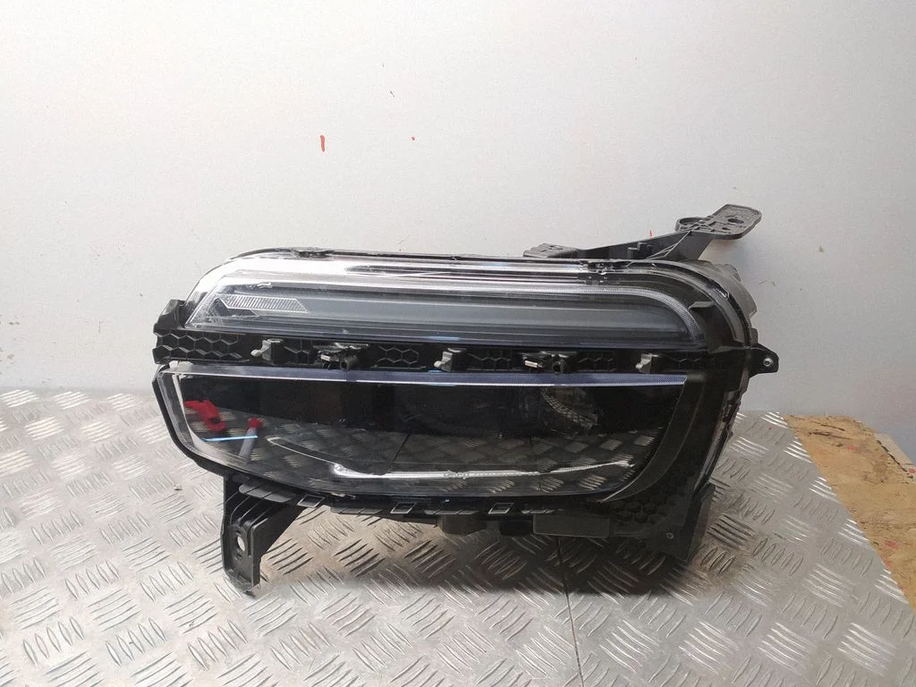 Headlight/headlamp 130032269 – Jeep Avenger (2022-)