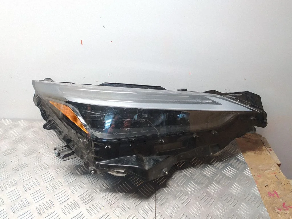 Headlight/headlamp – Lexus NX (2021-)
