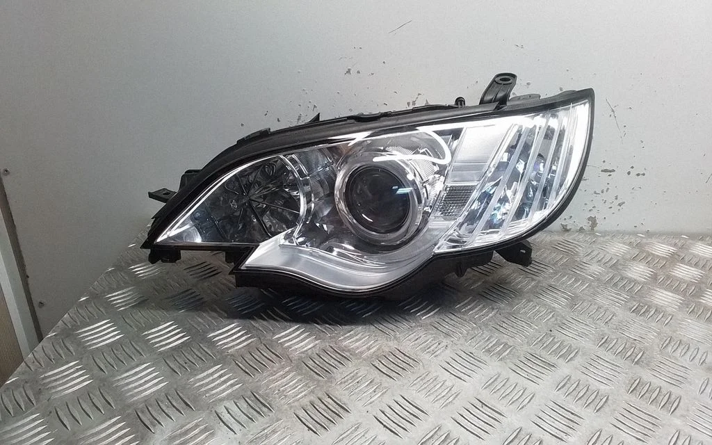 Headlight/headlamp – Subaru Outback (2007-2009)