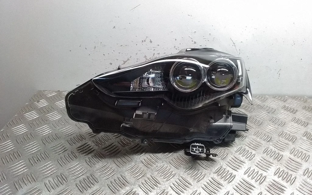 Headlight/headlamp – front left