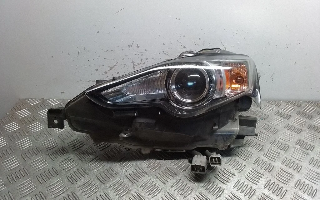 Headlight/headlamp – front left