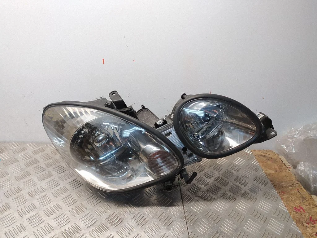 Headlight/headlamp – Lexus GS 300 400 430 (1991-2005)