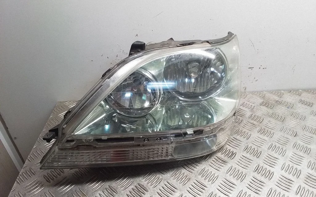 Headlight/headlamp – Lexus RX XU10 (1997-2003)