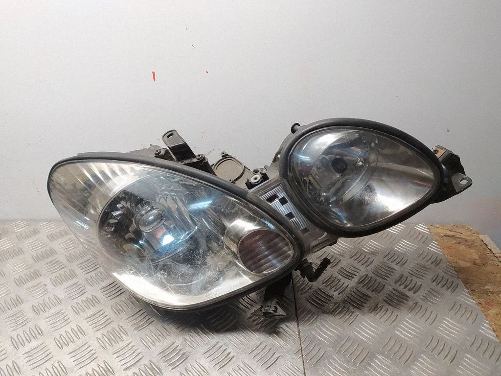 Headlight/headlamp – Lexus GS 300 400 430 (1991-2005)