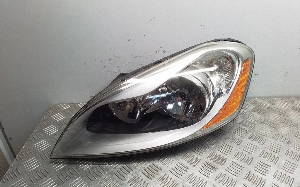 Headlight/headlamp 30763143