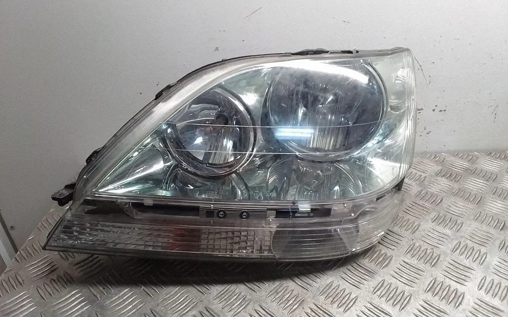 Headlight/headlamp – Lexus RX XU10 (1997-2003)