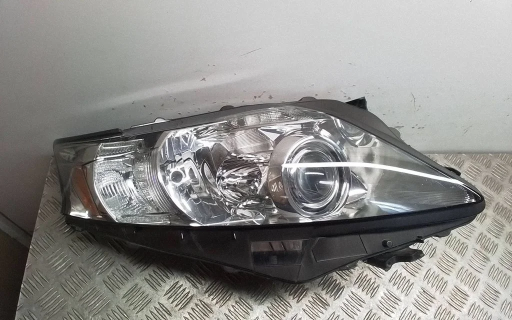 Headlight/headlamp – Lexus RX III (2008-2015)