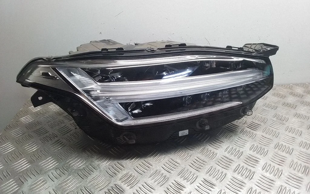 Headlight/headlamp 31446688