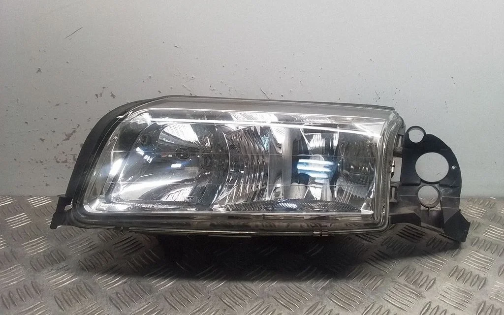 Headlight/headlamp 8693537
