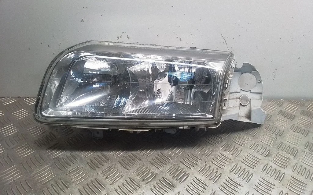 Headlight/headlamp 9190752