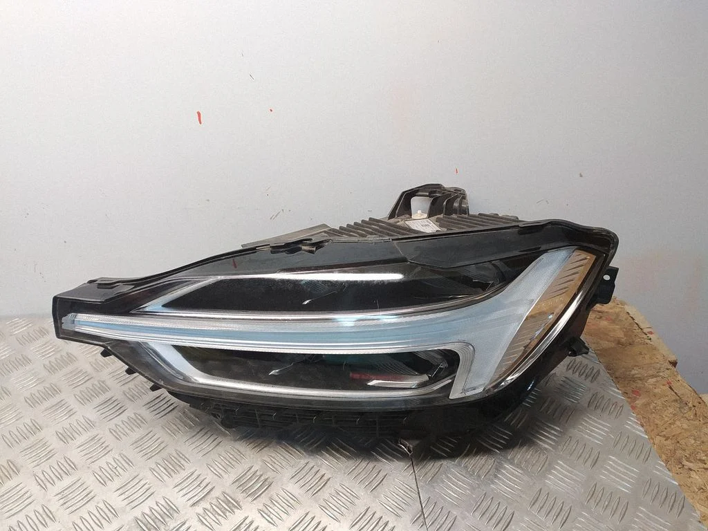 Headlight/headlamp 31420417