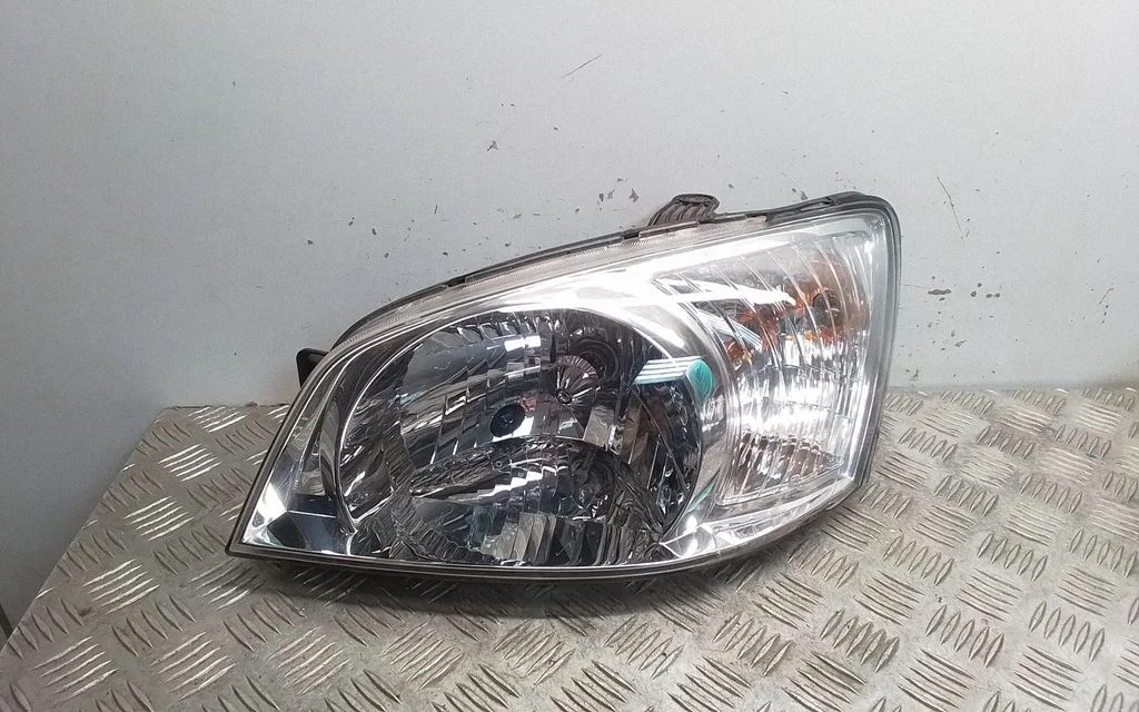 Headlight/headlamp 1010301