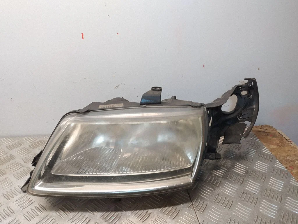 Headlight/headlamp 89006241