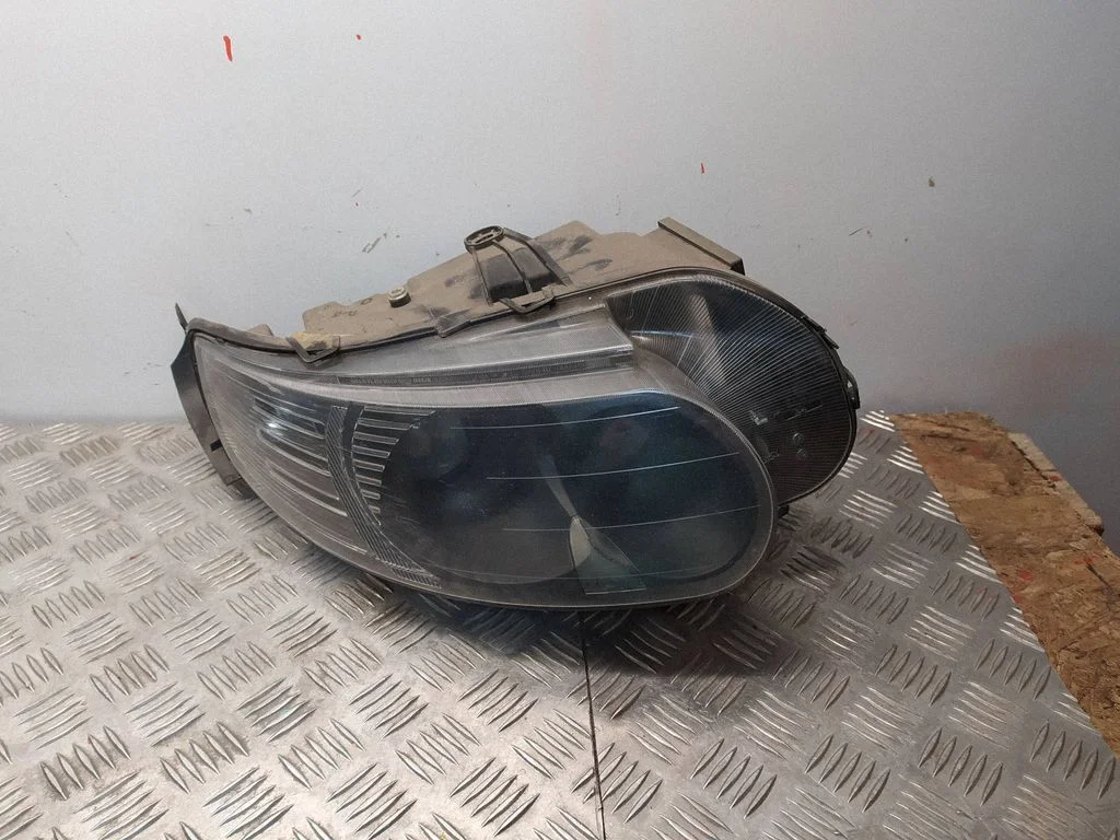 Headlight/headlamp – Saab 9-5 (2006-2010)