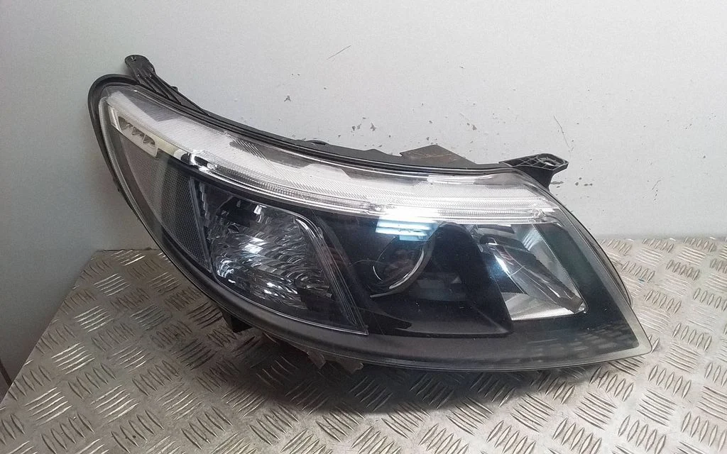 Esituli – Saab 9-3 Ver2 (2008-2016)