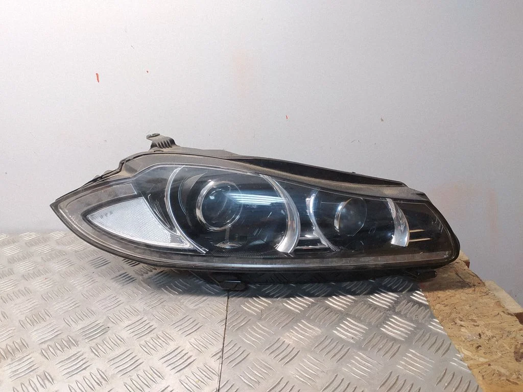 Headlight/headlamp VGCX2X13W029DG – Jaguar XF X250 (2007-2015)