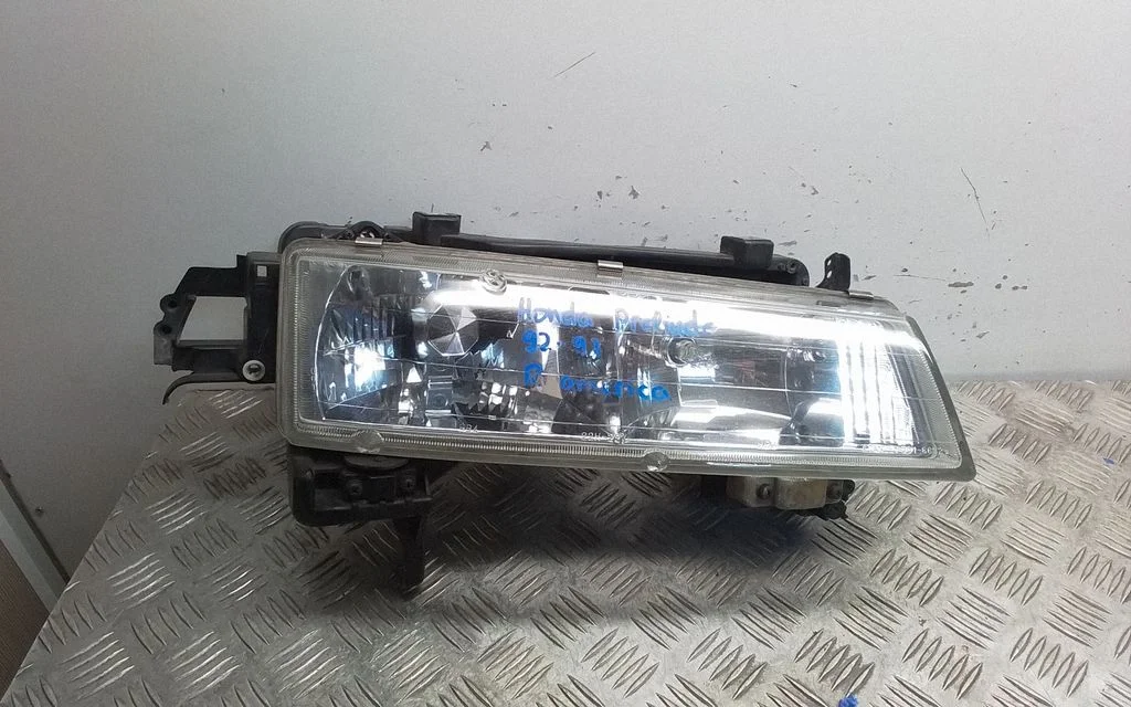Headlight/headlamp 0016662R