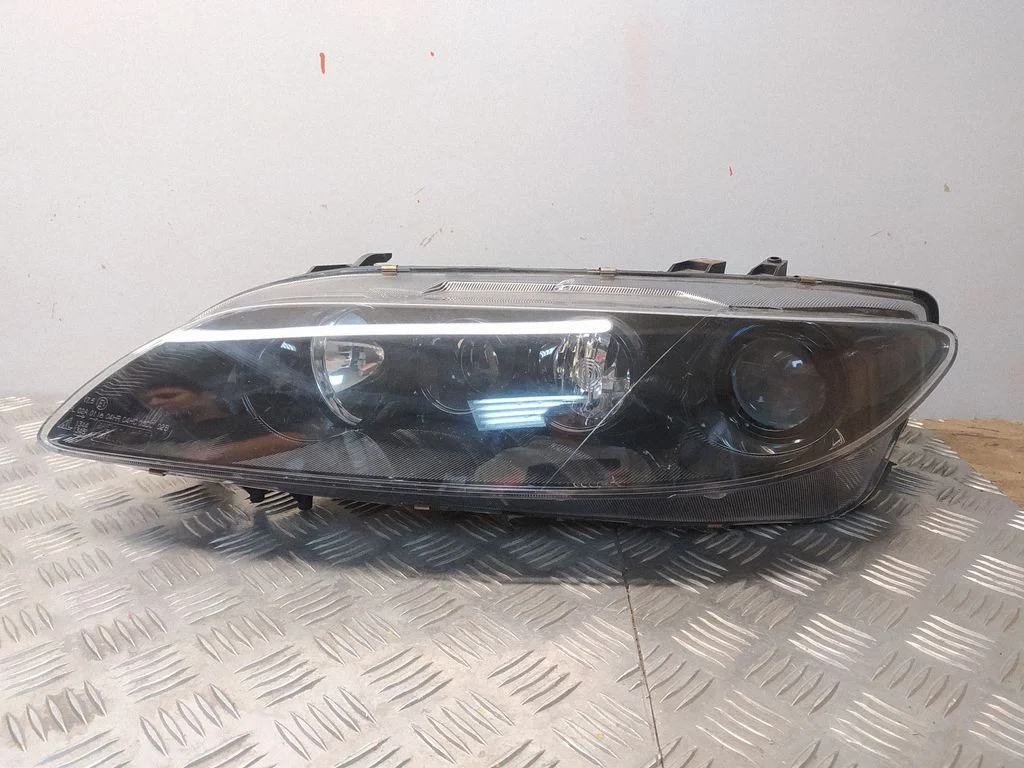 Headlight/headlamp F014002472L