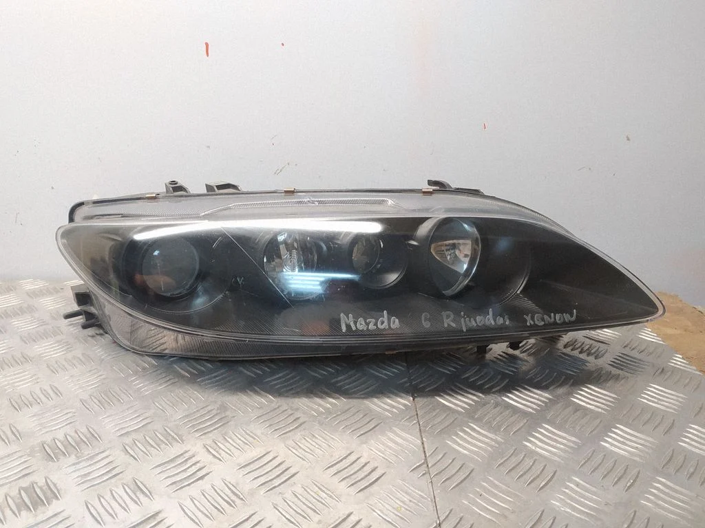 Headlight/headlamp F011002477R