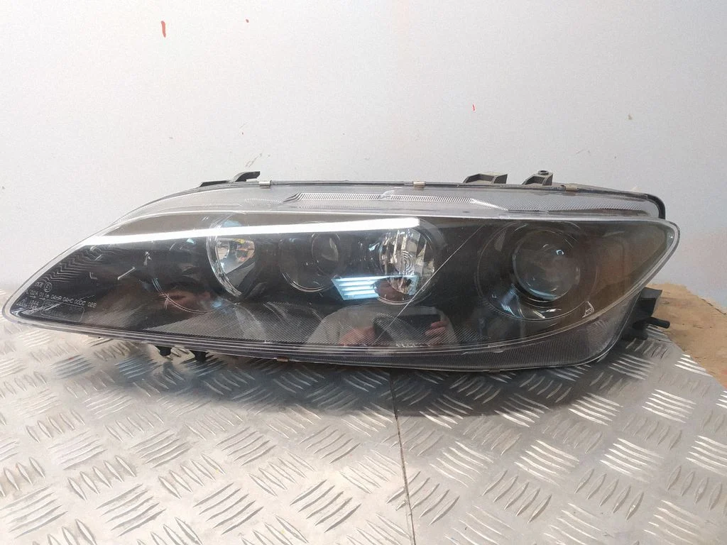Headlight/headlamp F014002472L