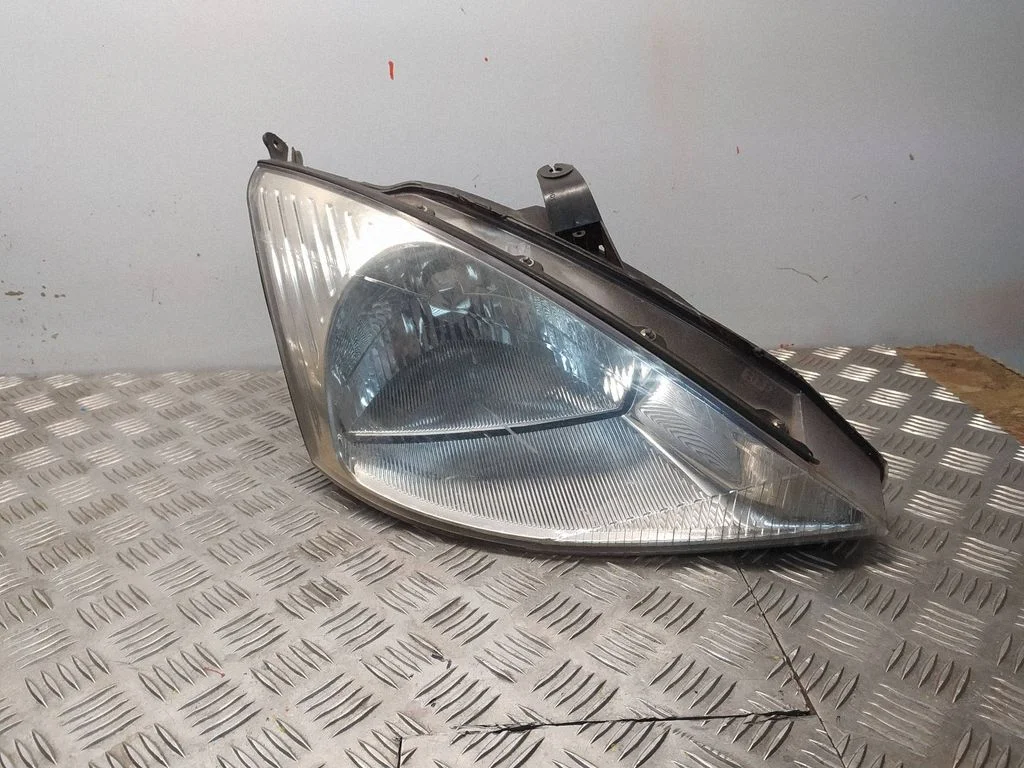 Reflektor YS4X13005
