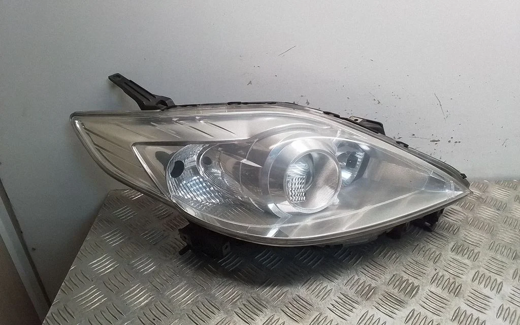 Headlight/headlamp C29151030 – Mazda 5 (2005-2010)