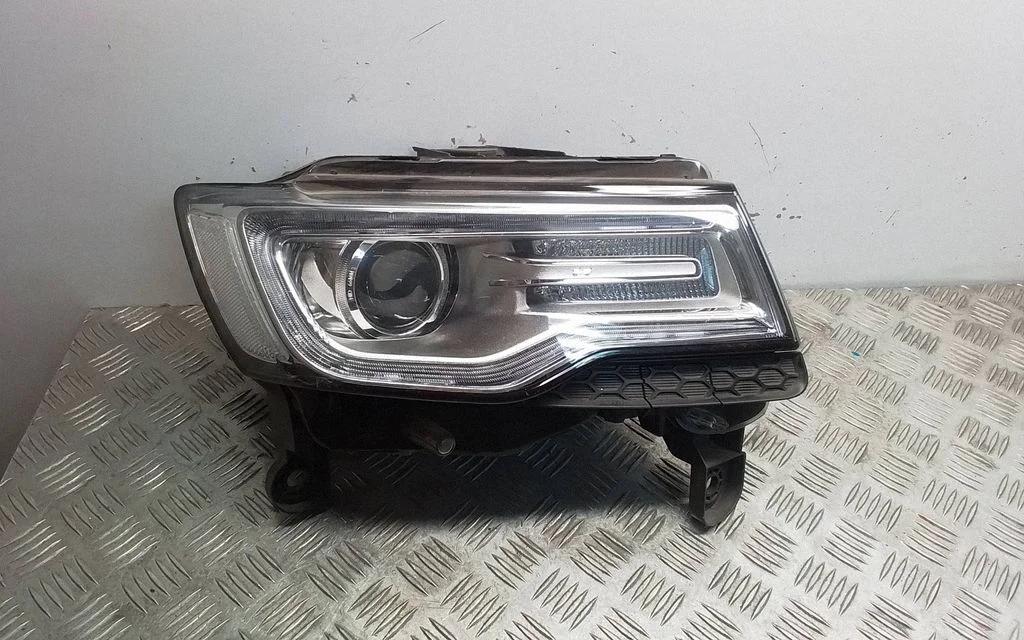 Headlight/headlamp 68144708AF