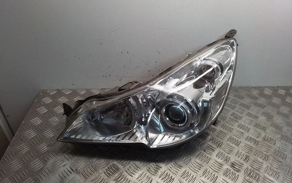 Headlight/headlamp – front left