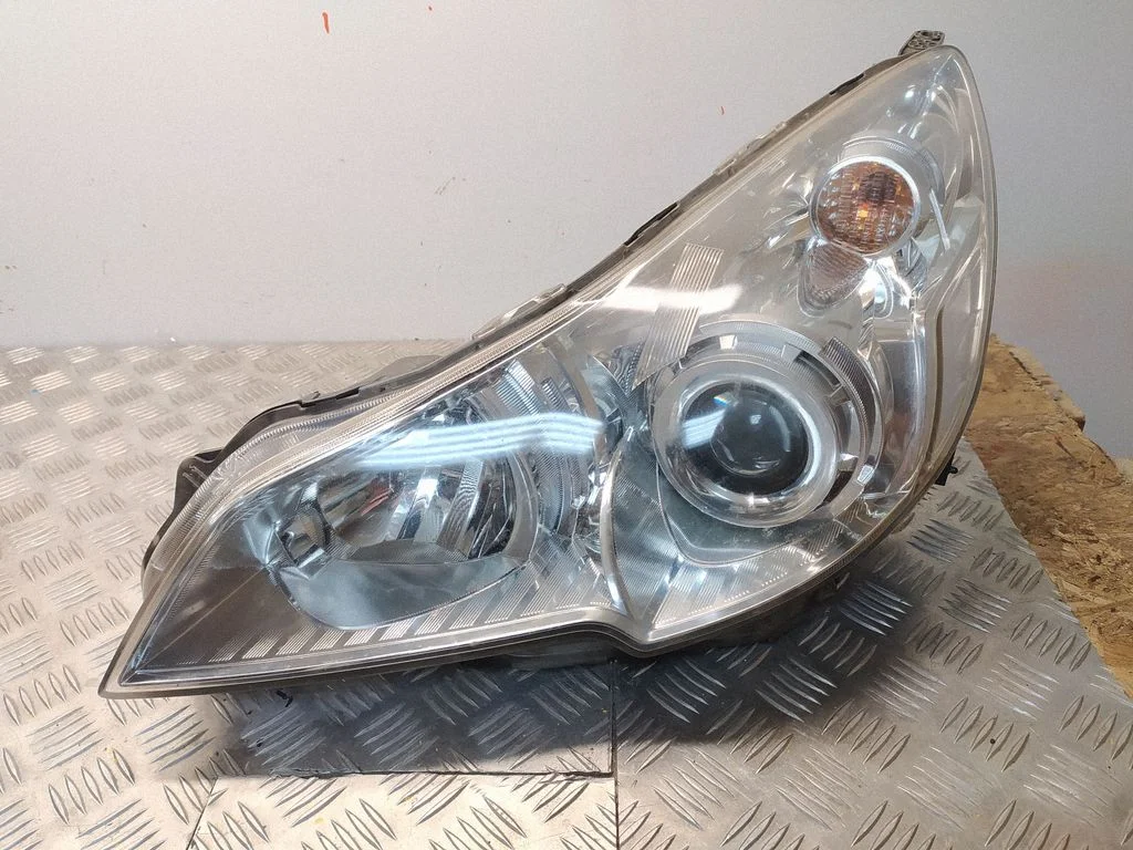 Headlight/headlamp – front left