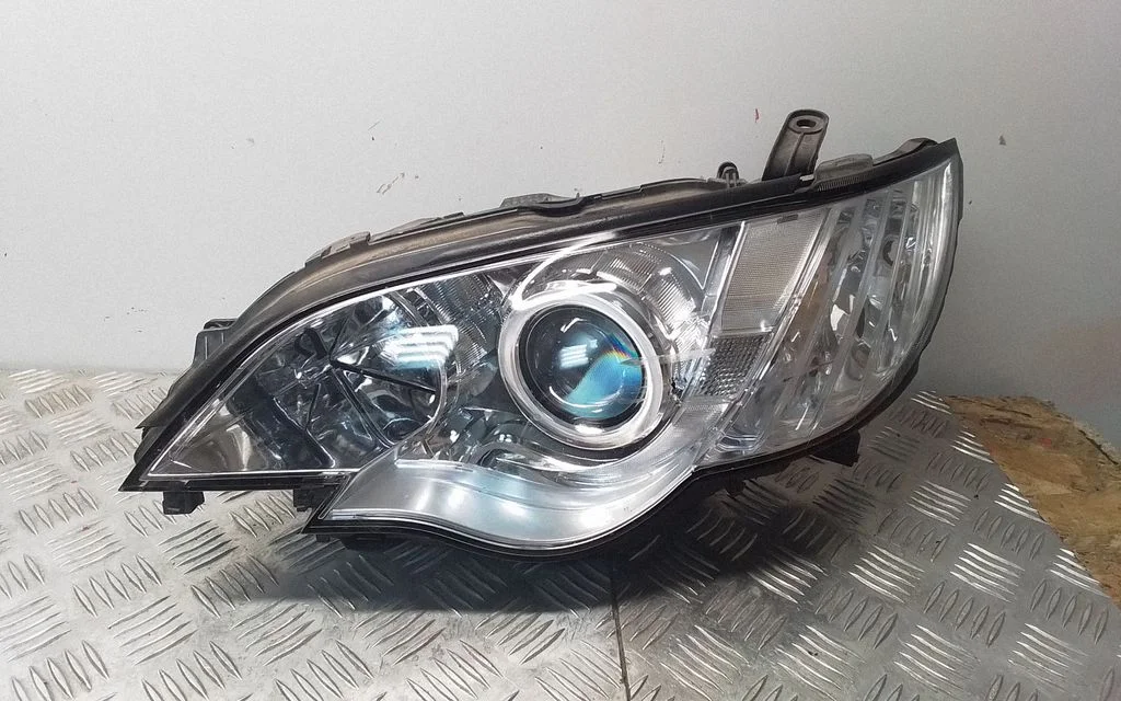 Headlight/headlamp – Subaru Outback (2007-2009)