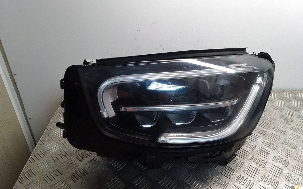 Headlight/headlamp A2539066901