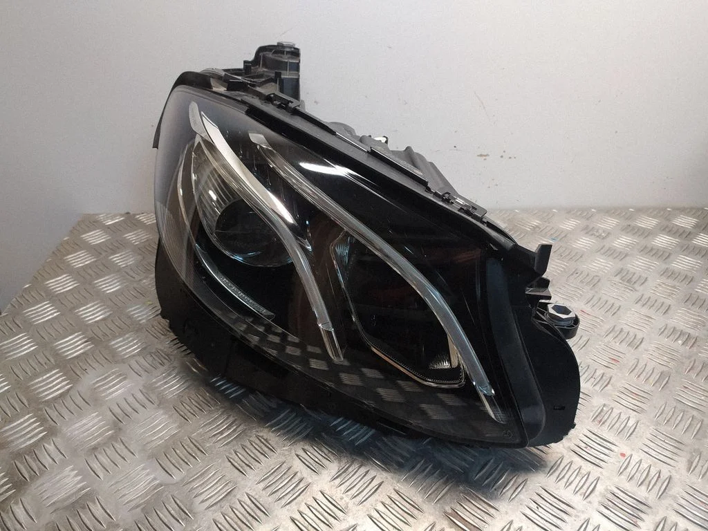 Headlight/headlamp