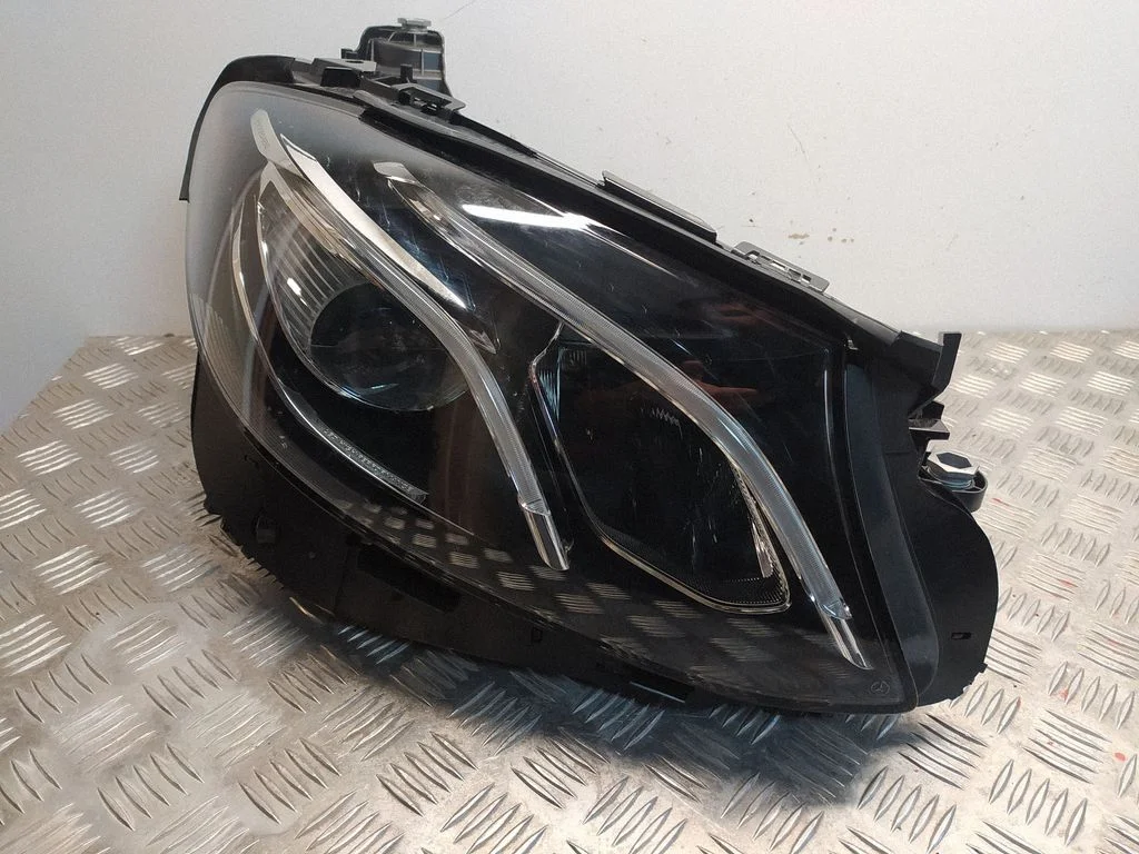 Headlight/headlamp