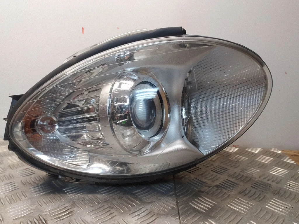 Headlight/headlamp A2518202261