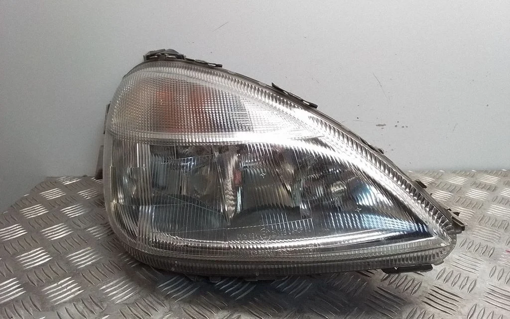 Headlight/headlamp – Mercedes-Benz A-Class W168 (1997-2004)