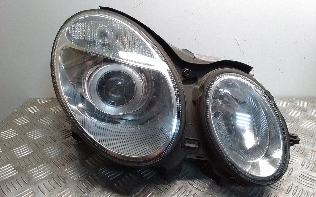Headlight/headlamp 15436000
