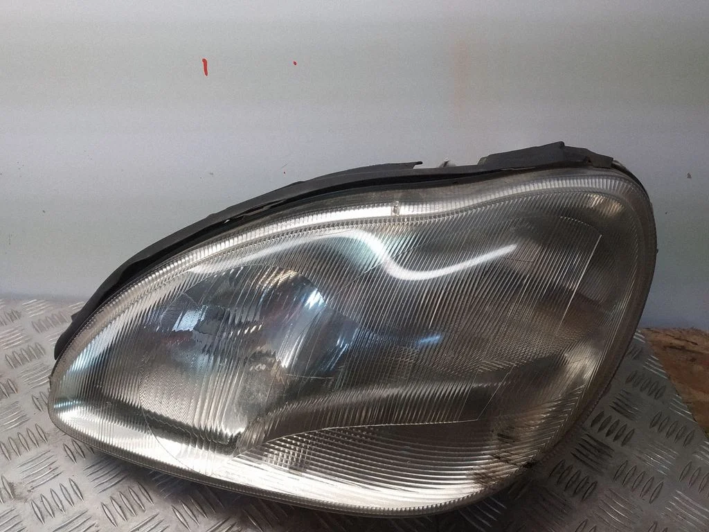 Headlight/headlamp 305235502