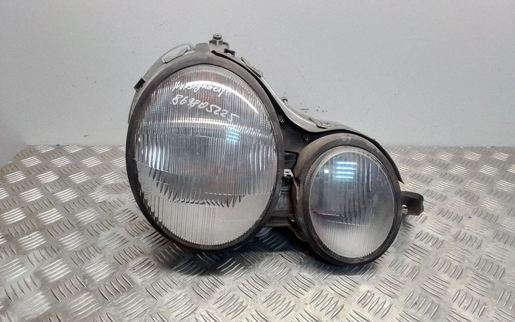 Headlight/headlamp 144870