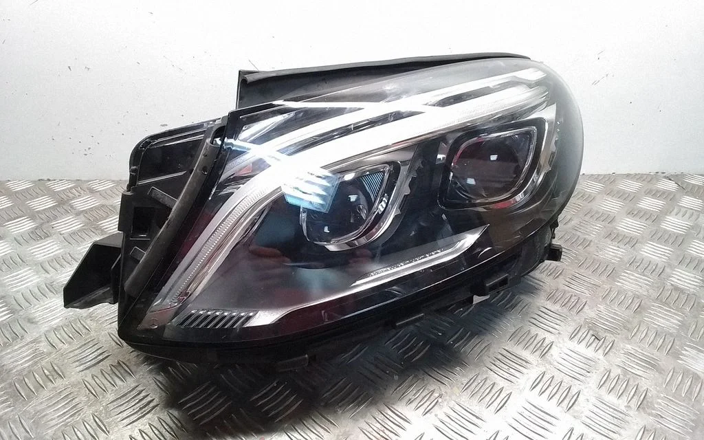 Headlight/headlamp – Mercedes-Benz ML-Class W166 (2012-2017)