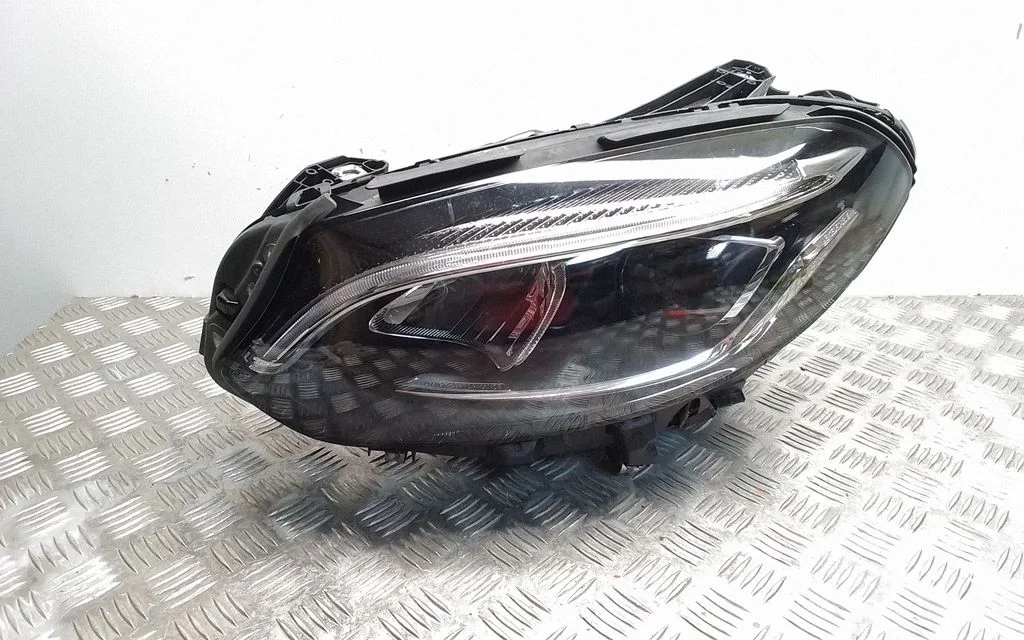 Headlight/headlamp – Mercedes-Benz B-Class W246 W242 (2011-2017)
