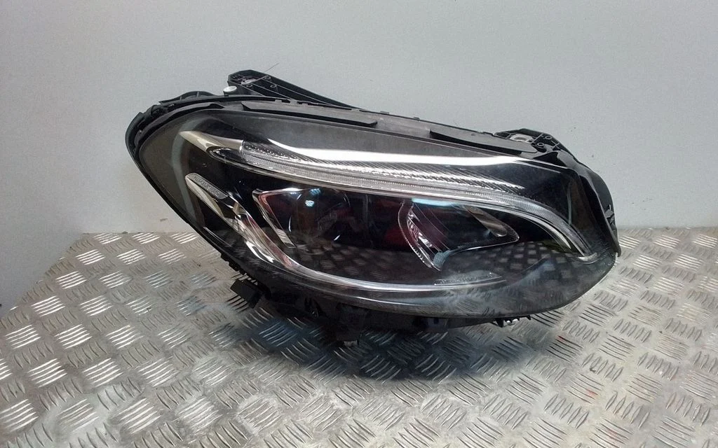 Headlight/headlamp – Mercedes-Benz B-Class W246 W242 (2011-2017)