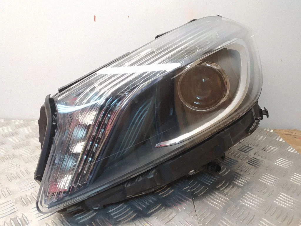 Headlight/headlamp – Mercedes-Benz A-Class W176 (2012-2018)
