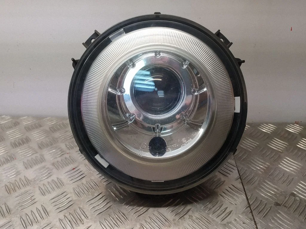 Headlight/headlamp – Mercedes-Benz G-Class W463 2nd Gen (2018-2024)